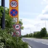 Thursday 25th May 2006, 12pm. The roadworks and motorway sign have both gone, and a new 50mph limit is now in force. A second rescue mission — this time ably assisted by SABRE member PeterA5145 — took us to the M60 widening works depot at M60 junction 7.