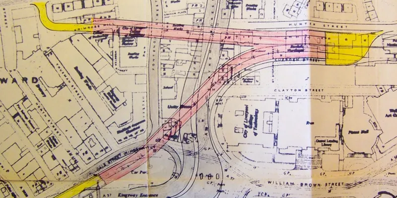 An early plan showing the two flyovers in red and the Queensway Tunnel approaches in grey. Click to enlarge